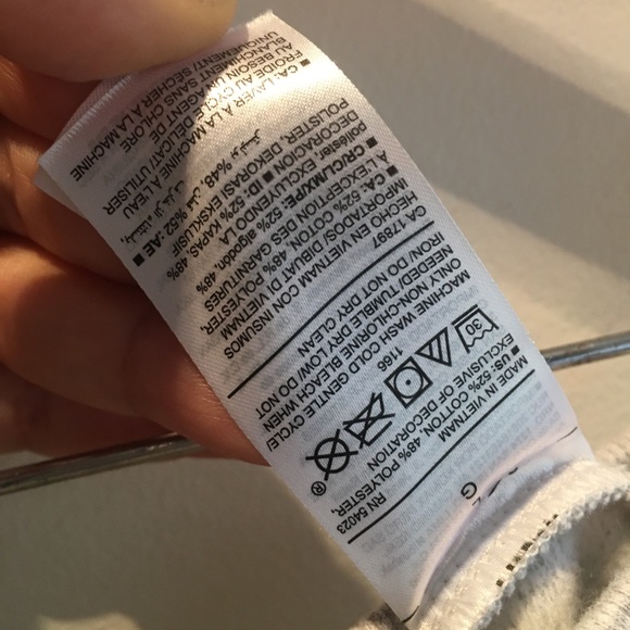 Old Navy Multi-coloured star embroidered, gray jogging pants, size Large. - Picture 3 of 12